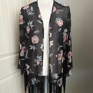 Torrid Women's Black Crepe Floral Open Front Kimono with Fringe Size 1/2 (1X-2X)